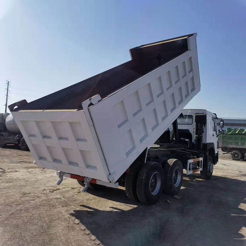 Kraftstoffbehälter mit 300-400L Kraftstoffbehälter mit 6x4 10-Rad-Dump-Truck mit hochwertigem Sanierungsstandard