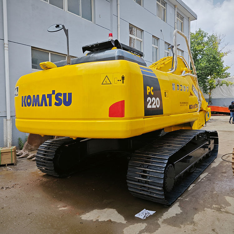 Gebrauchtes kleines Komatsu Bagger mit Originalmotor und 0,3m3 Eimerkapazität in Dubai