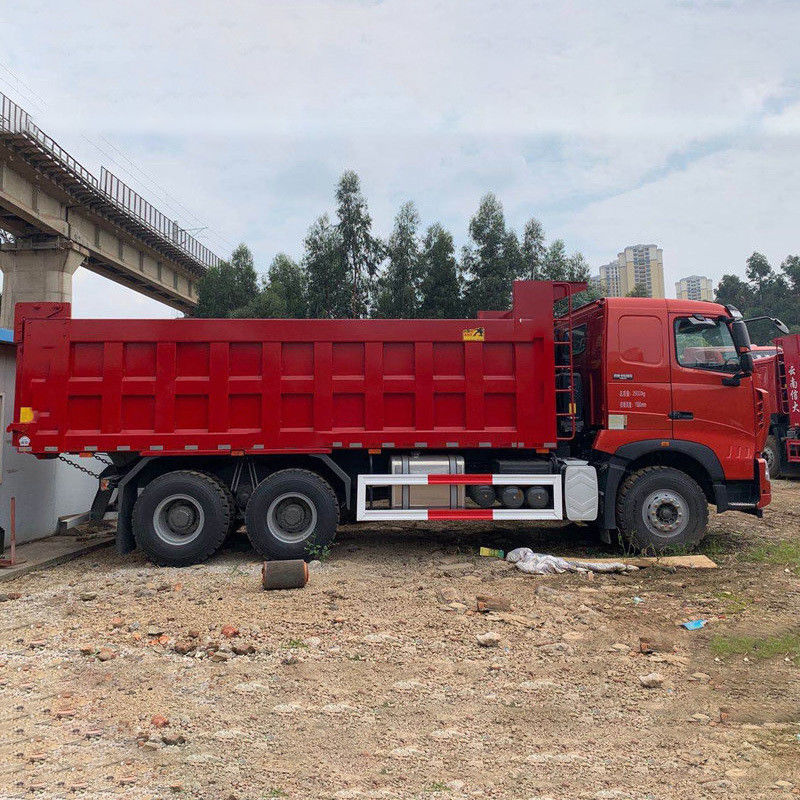 Schwerlastwagen Howo 6x4 8x4 16 20 Kubikmeter 10 Räder Kipper Truck Gebrauchtes Bergbaudump Truck
