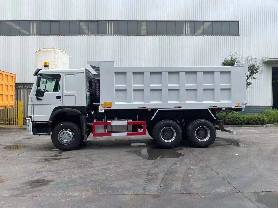 Gebrauchtes Sinotruk Howo 6*4 Kipper-Lkw mit WEICHAI-Motor und guter Ladungstankschicht