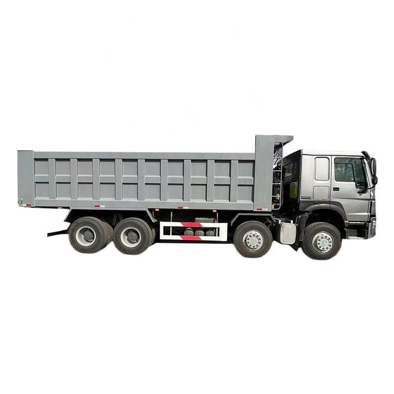 Güterverkehr Sinotruk Howo 8x4 Dump Truck mit 300Ltr Tank und 400 PS