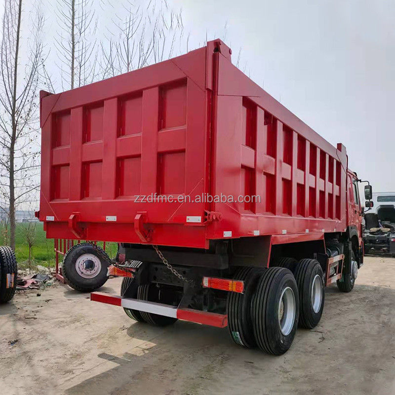 Hergestellt von Sinotruk Howo 6x4 Dump Truck mit 2 Rückwärts Schichtnummern und 350Ltr Tank