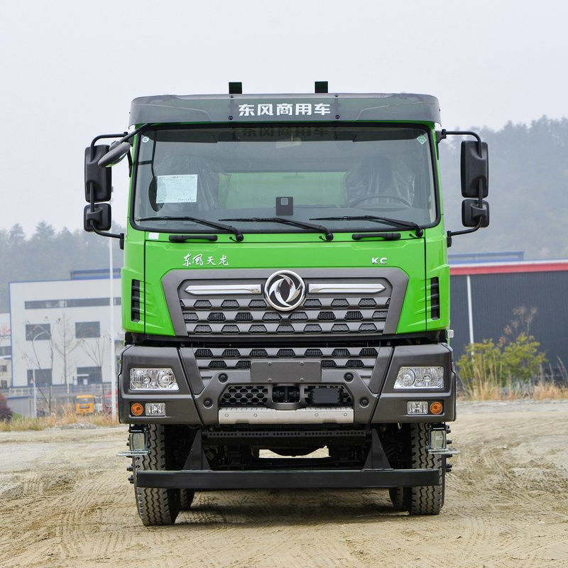Kundenanfrage Dongfeng KC 600 PS 8*4 Cummins Motor Diesel Eruo5 Schwerlastwagen
