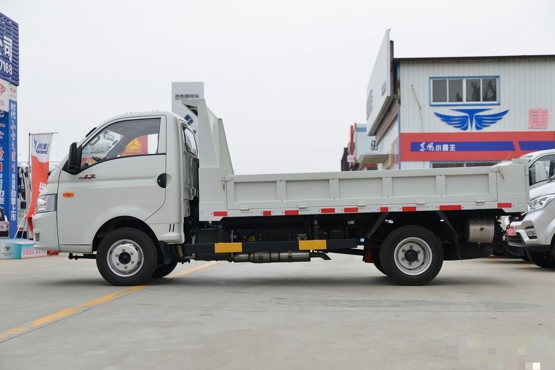 Gebrauchtes Dongfeng W17 102 PS Linkssteuerung 2 Sitzplätze 2 Airbags Einzelreihe 4*2 Leicht-Dump Truck