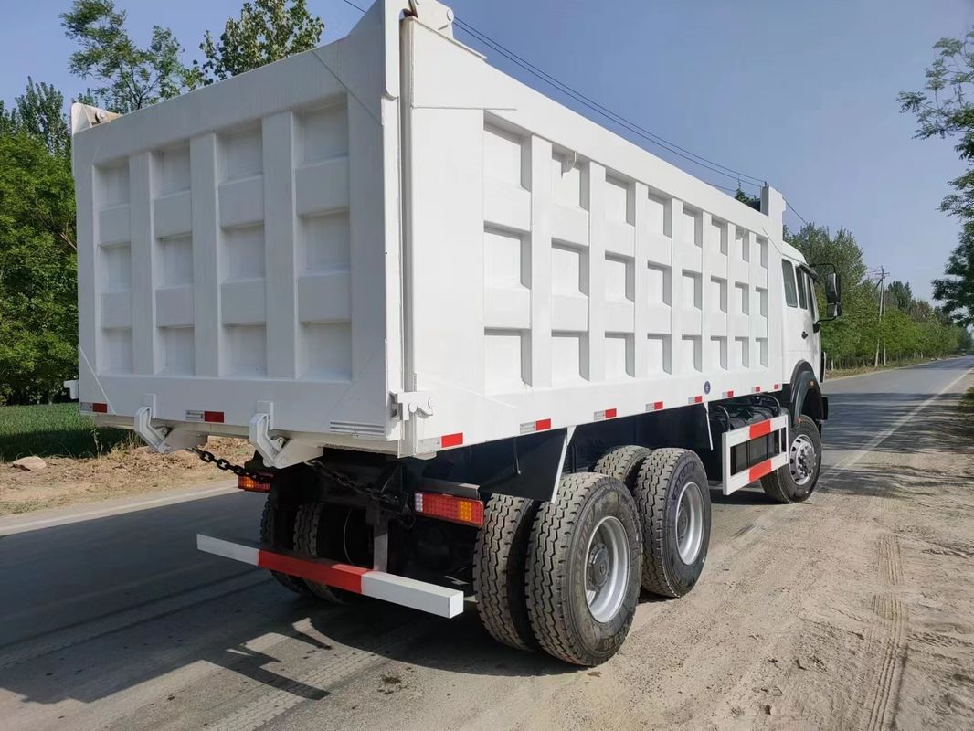 2 Passagiere BEIBEN 2020 Gebraucht schwerer LKW Kraftstoffeinsparung 6*4 Diesel Anhänger LKW