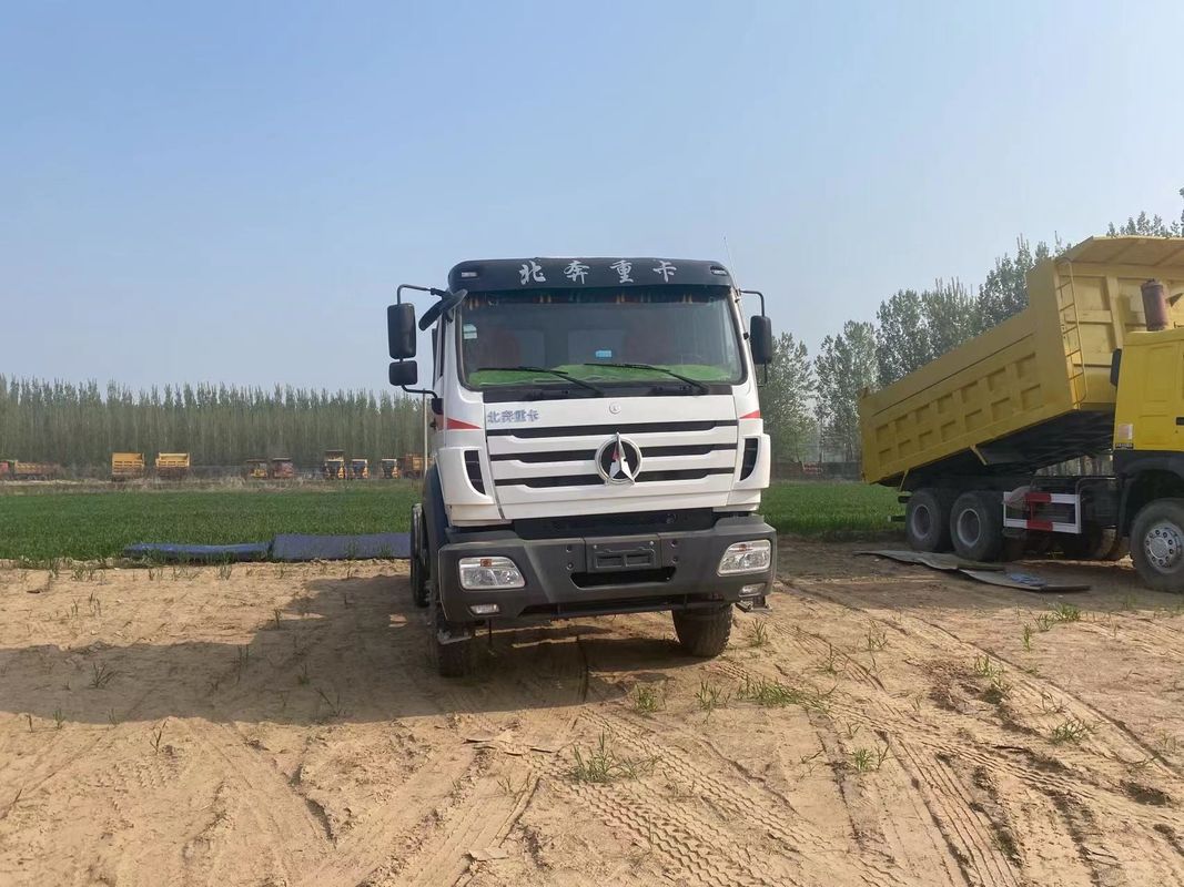 2 Passagiere BEIBEN 2020 Gebraucht schwerer LKW Kraftstoffeinsparung 6*4 Diesel Anhänger LKW