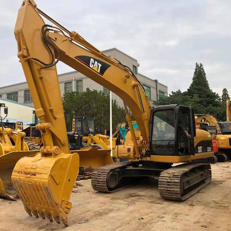 Gebrauchtes Cat 320CL Bagger mit 2016 Jahr und Kawasaki Hydraulikpumpe in Shanghai
