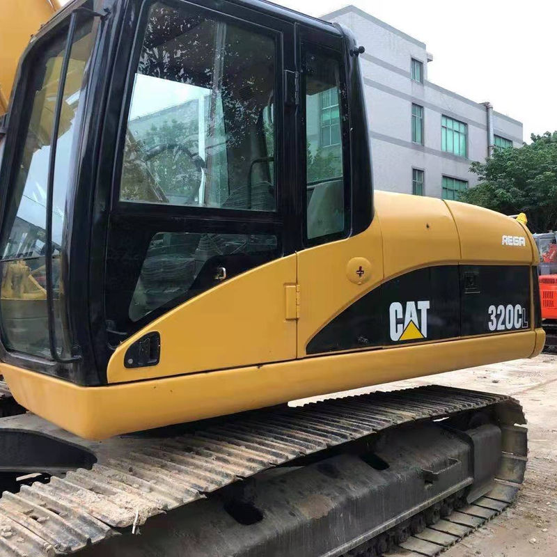 Gebrauchtes Cat 320CL Bagger mit 2016 Jahr und Kawasaki Hydraulikpumpe in Shanghai