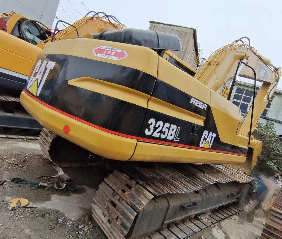 CAT 325BL Gebrauchtbagger 25 Tonnen mit 2m3 Eimerkapazität und CAT-Hydraulikventil