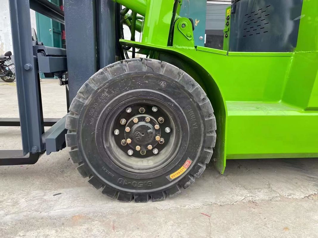 Wirkliche Vorteile und 14,4 kW Hebemotorleistung 5 Tonnen Schwergebiet Gabelstapler mit Kran