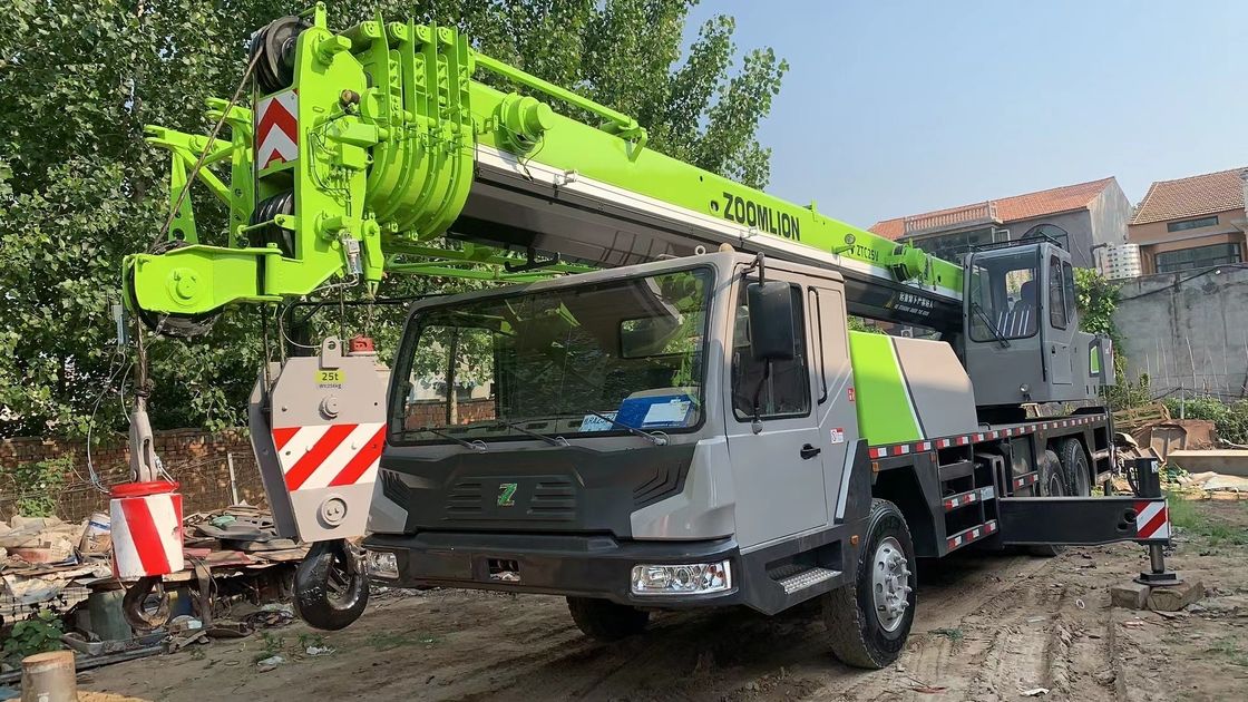 Max. Hubhöhe Andere 50 Tonnen hydraulische 100 Tonnen Lastwagenkrane für Ihre Projekte