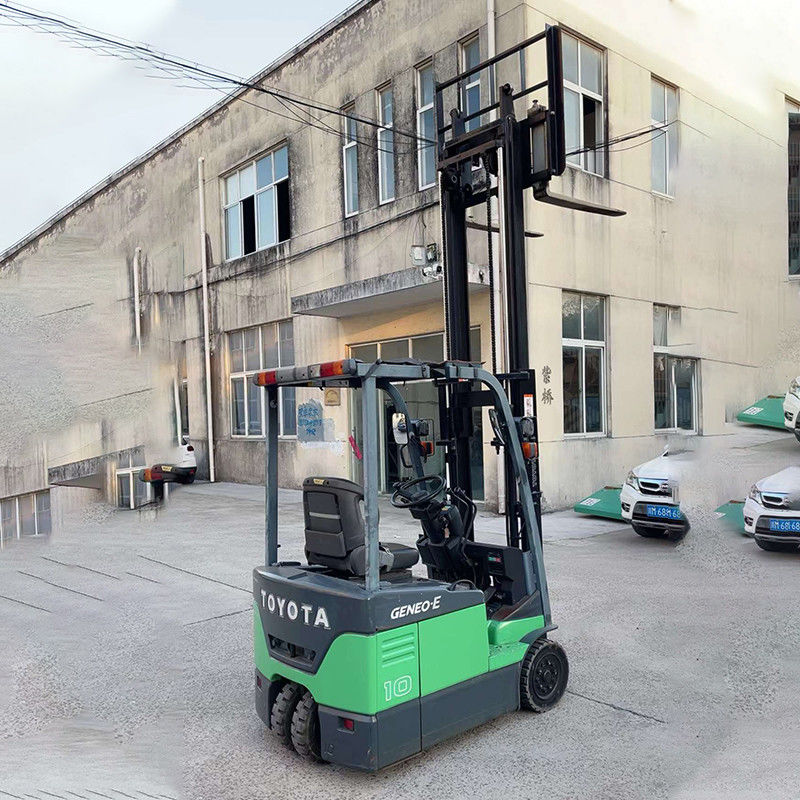 Gebrauchtes Toyota 1 Tonnen elektrischer Gabelstapler 48V Gabellänge 1070 Lagermaterial Handling