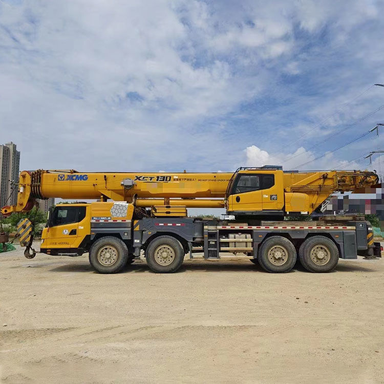 Qy25K5-I Qy25kd Qy25k 50 Tonnen mobiler Kran Lastwagen Kran 25 Tonnen Hydraulikzylinder