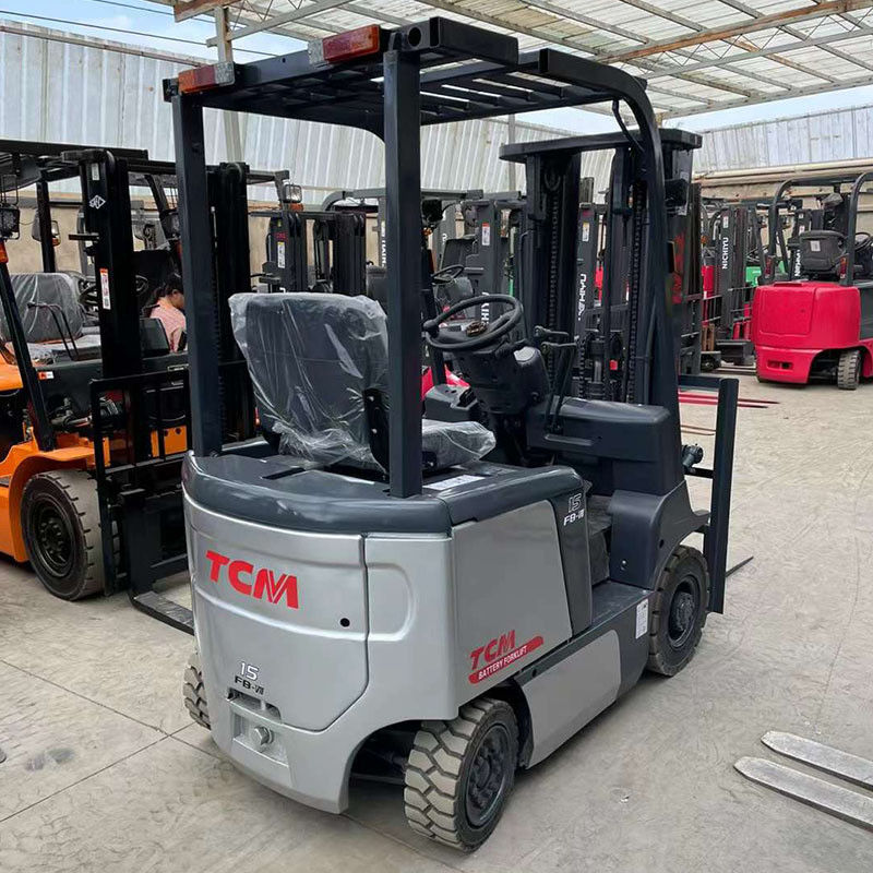 1.5 Tonnen TCM Elektro-Forklift Ideal für Lagermaterial-Handling und Bekleidungsgeschäfte