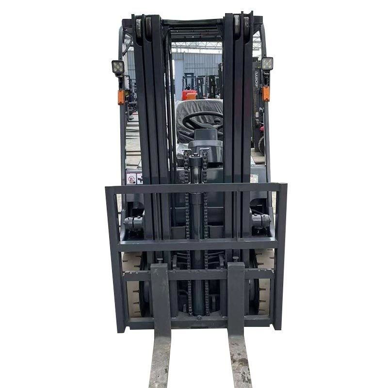1.5 Tonnen TCM Elektro-Forklift Ideal für Lagermaterial-Handling und Bekleidungsgeschäfte