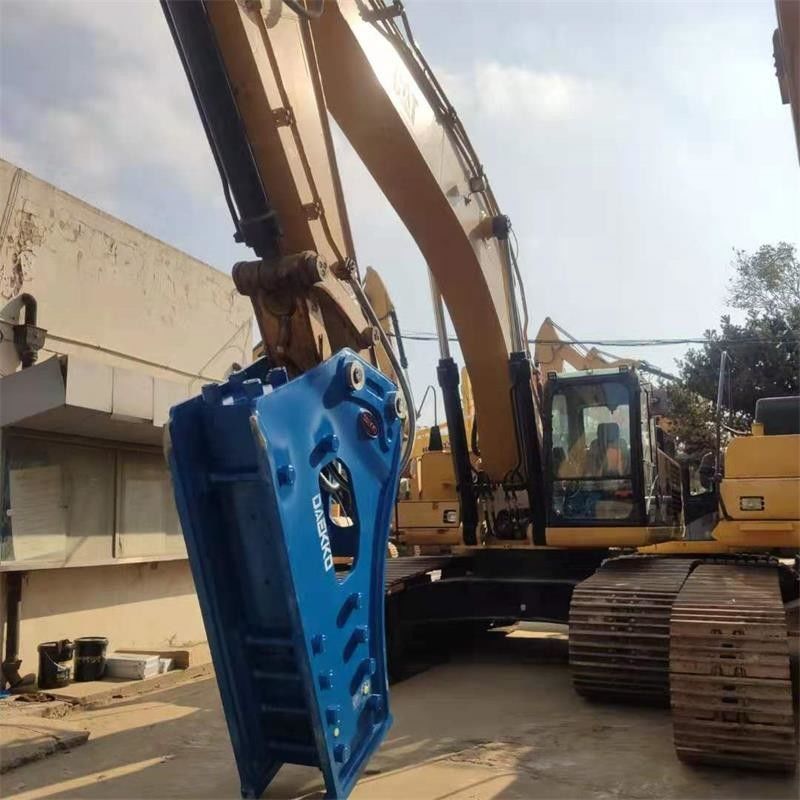 Gebrauchtes CAT 349E Crawler Bagger mit 1,2 M3 Eimerkapazität und 2001-4000 Arbeitsstunden