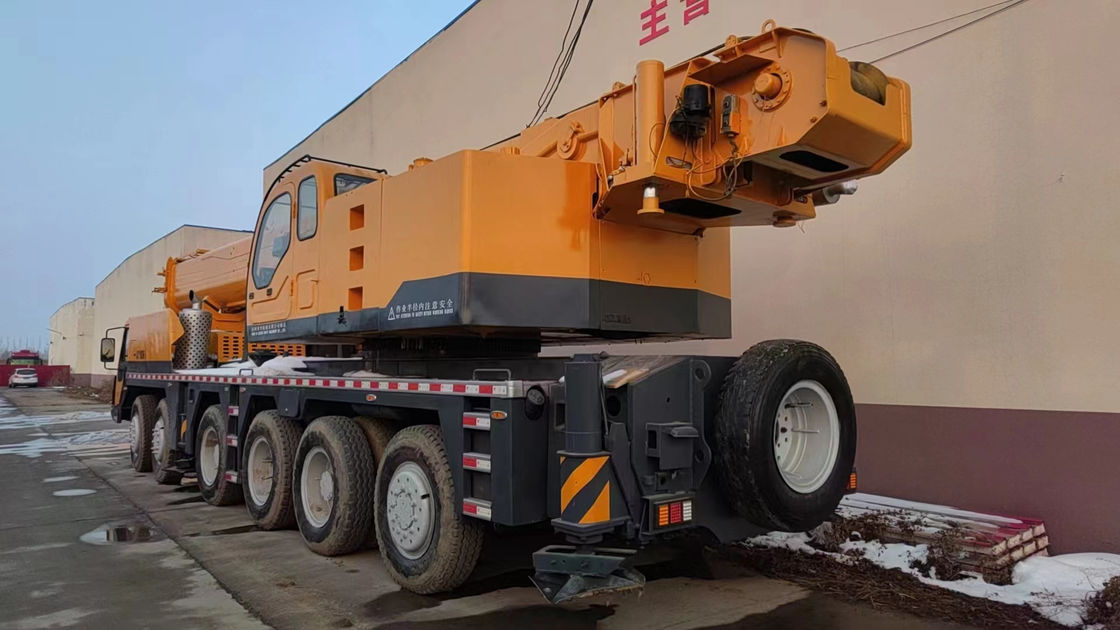 Zoomlion QY100K 100 Tonnen Kranichtruck Hochlastmoment für Baumaschinen in Dubai