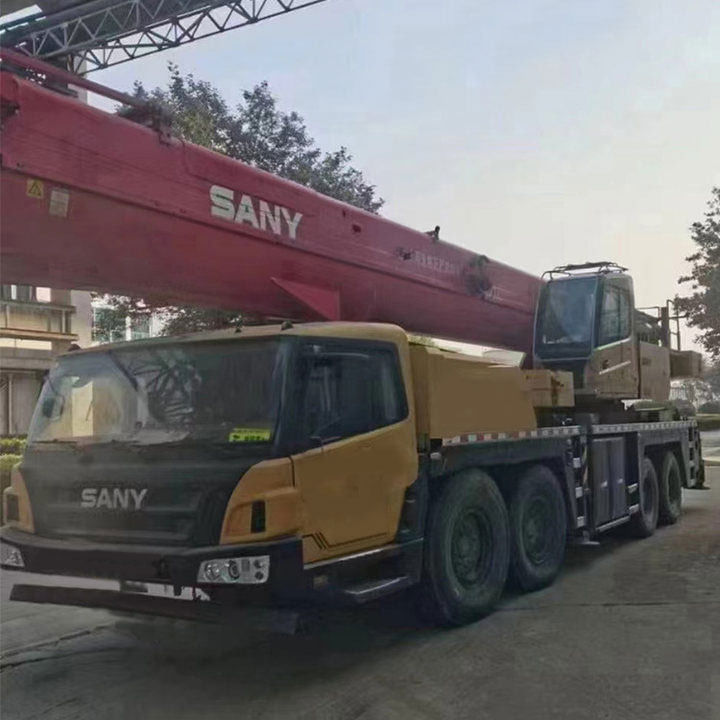 80000 kg Linksantrieb Hydraulischer Lkw-Kran 80 Tonnen STC 800 Gebraucht-Sany-Kran Lkw