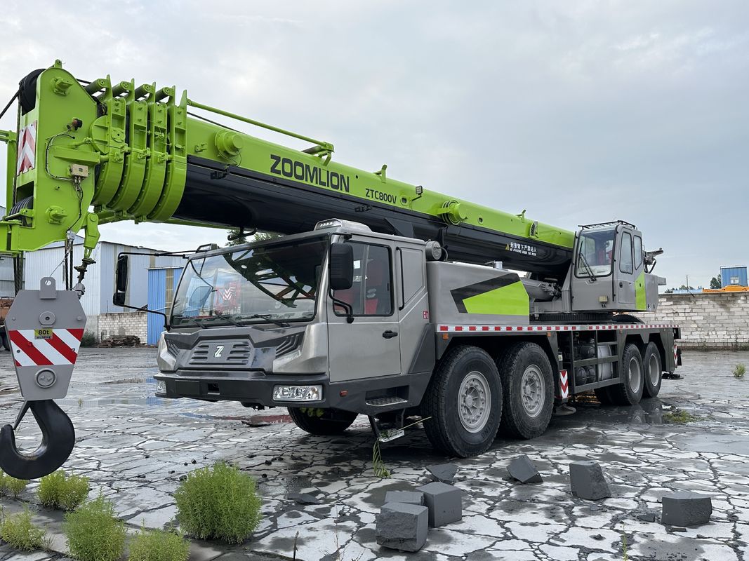 Gebäude in gutem Zustand 80 Tonnen Zoomlion Kran LKW Gebraucht Kran Max.