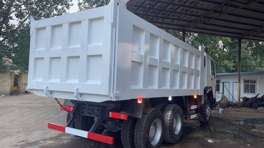 Sinotruk 6X4 HOWO 10-Rad-Lkw 336 PS 371 PS für den Maschinenverkehr