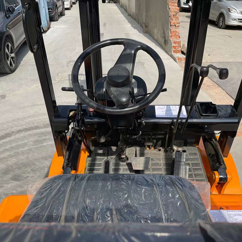 Gleitfestes Geländefahrrad 2 Türen 2,5 Tonnen schwerer elektrischer Gabelstapler mit 2500 kg Gewicht