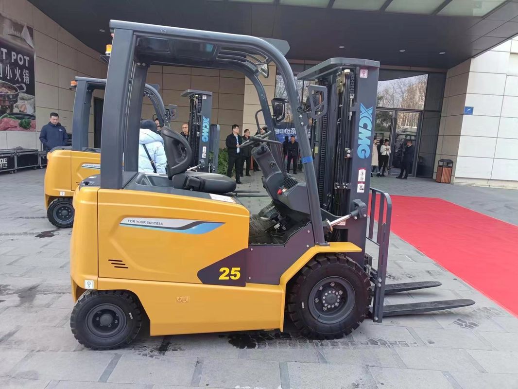 Volksheber 3 Tonnen 5 Tonnen 7 Tonnen 10 Tonnen Benzin-Gabelstapler mit 14,4 kW Hubmotorleistung