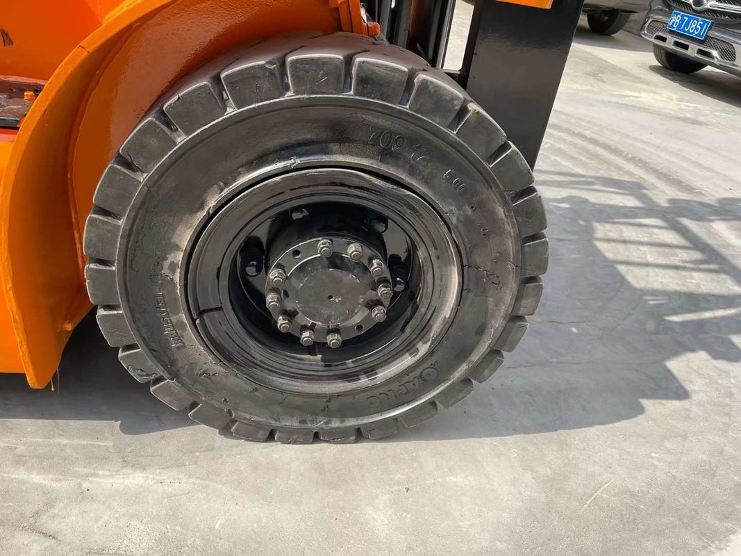 3000 kg Nenngewicht Heben Höhe Diesel Gabelstapler für Baustoffgeschäfte Verkauf