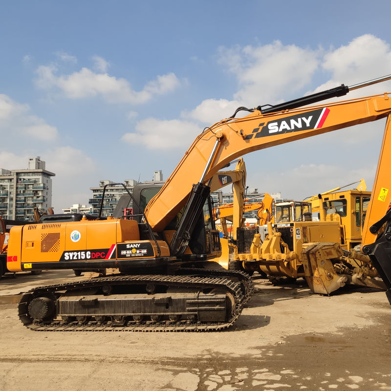 Gebrauchte Sany 215C Baggermaschine mit 21 Tonnen Tonnage und 21900 KG Gewicht