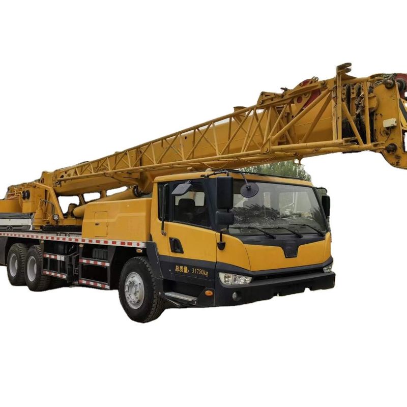 110000 KG QY70KC Lkw-Kran in gutem Zustand, geeignet für schwere Arbeiten