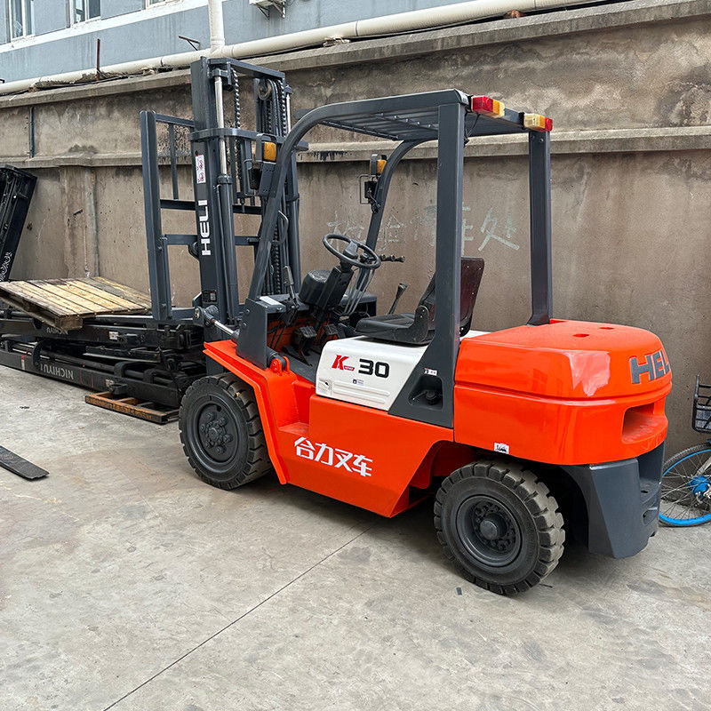 Gute gebrauchte Hubschrauber-Forklift-Diesel 2,5-Tonnen-3-Tonnen-5-Tonnen für die Produktionsanlage Jahr 2012