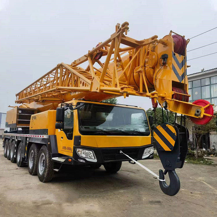 Telekopische Boom-Hydraulik-Lkw-Kranen 100 Tonnen aus Huade für präzise Heben