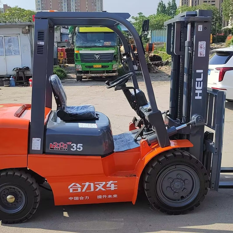 Chinesischer HELI 3,5-Tonnen-Diesel-Forklift mit flexiblem Manövriervermögen