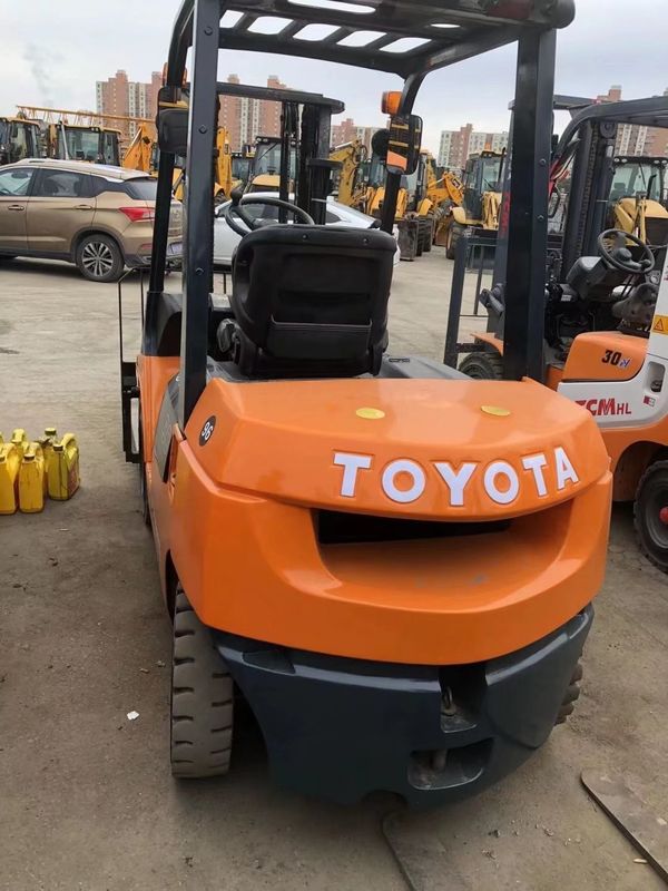 2.5 Tonnen 3 Tonnen Diesel Gabelstapler mit Seitenschalter Gabelbreite 120 Mast 2 Stufe/3 Stufe