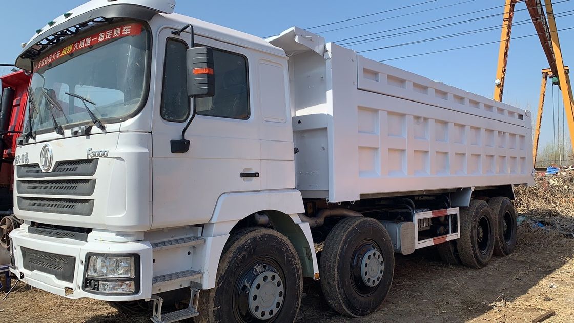 39000kg Rückhaltesgewicht Shacman F3000 8x4 Tipper Truck Dump Truck 6,2-8m Ladungstankslänge