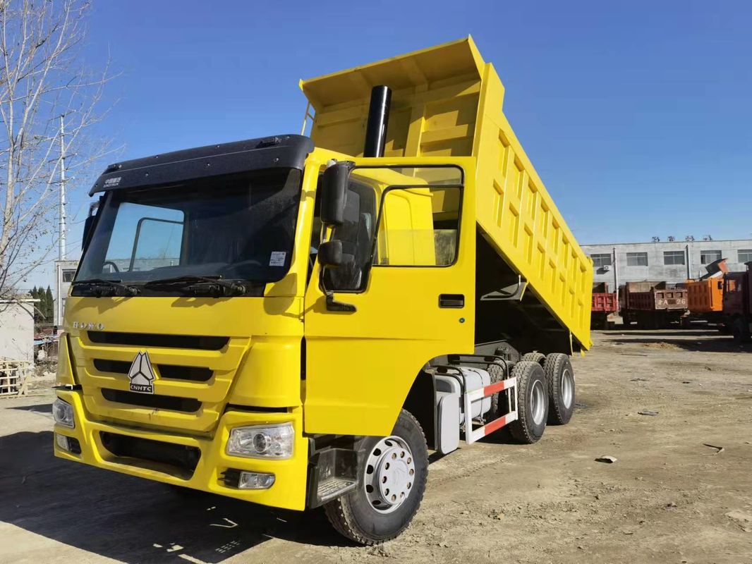 Gebraucht Howo 6x4 Kipper Truck Dump Truck Euro 2 Emissionsstandard Ladungstanke Länge ≥ 8 m