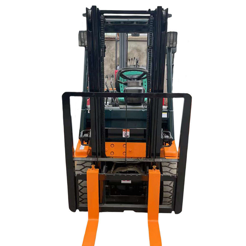 80/370 V/Ah Batteriespannung/Kapazität Benutzter 3t Benzin-Gabelstapler für das Heben