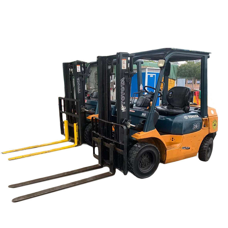 Japanischer Motor Hydraulischer Diesel Toyota 3 Tonnen Gebrauchtgabelstapler für Schwerlastbetriebe