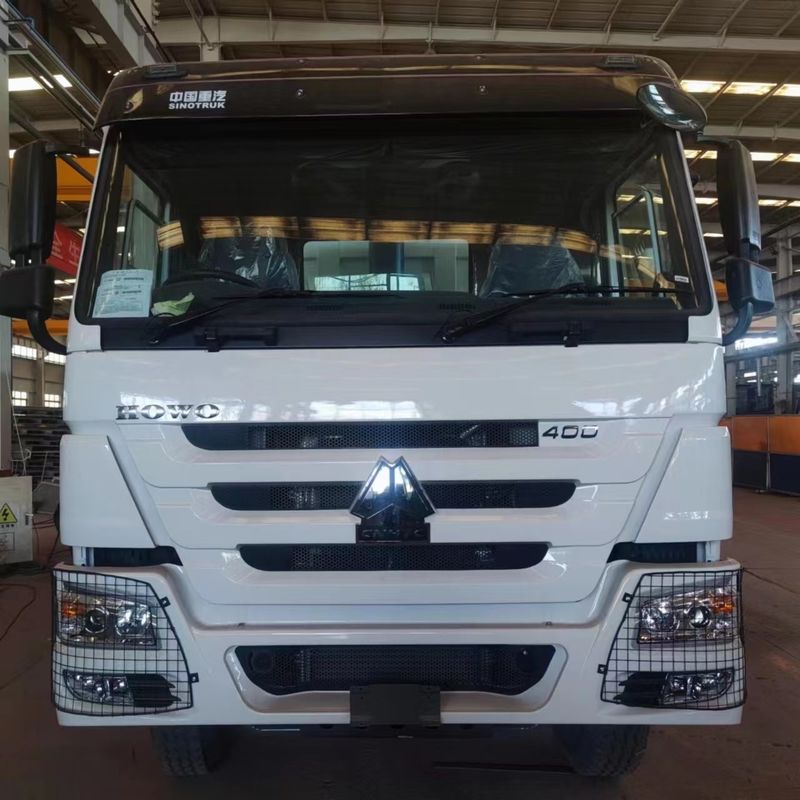 Howo 8x4 LHD Dump Tipper Truck mit Maximaldrehmoment 500-1000Nm und Motorkapazität 6-8L