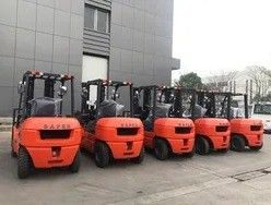 FD30 Diesel Gabelstapler mit 4300 kg Gewicht und 125 mm Gabelbreite mit Isuzu-Motor