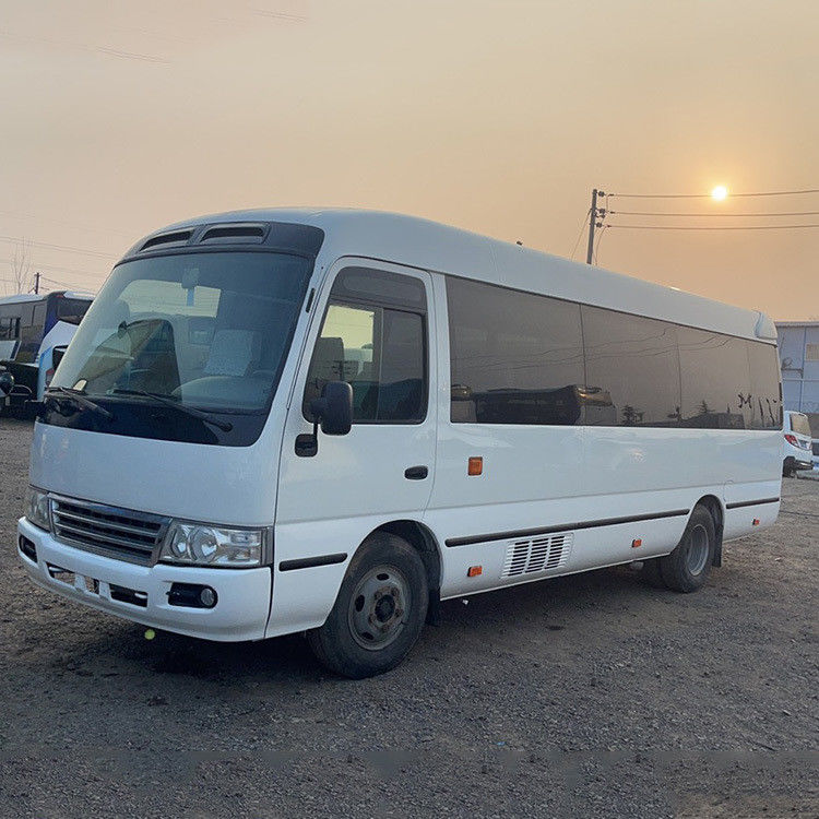 Farbdesign Diesel Toyota 30-Sitzer Bus für den öffentlichen Verkehr
