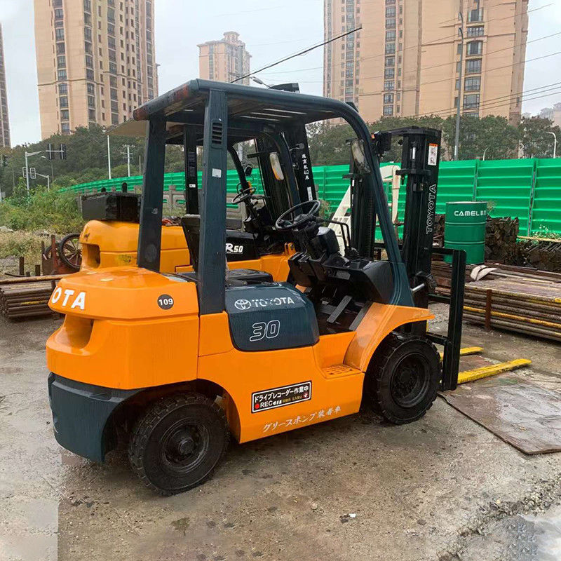 3 t Dieselmotor-Forklift in Indien mit 10 m Hubhöhe und elektrischer Energiequelle
