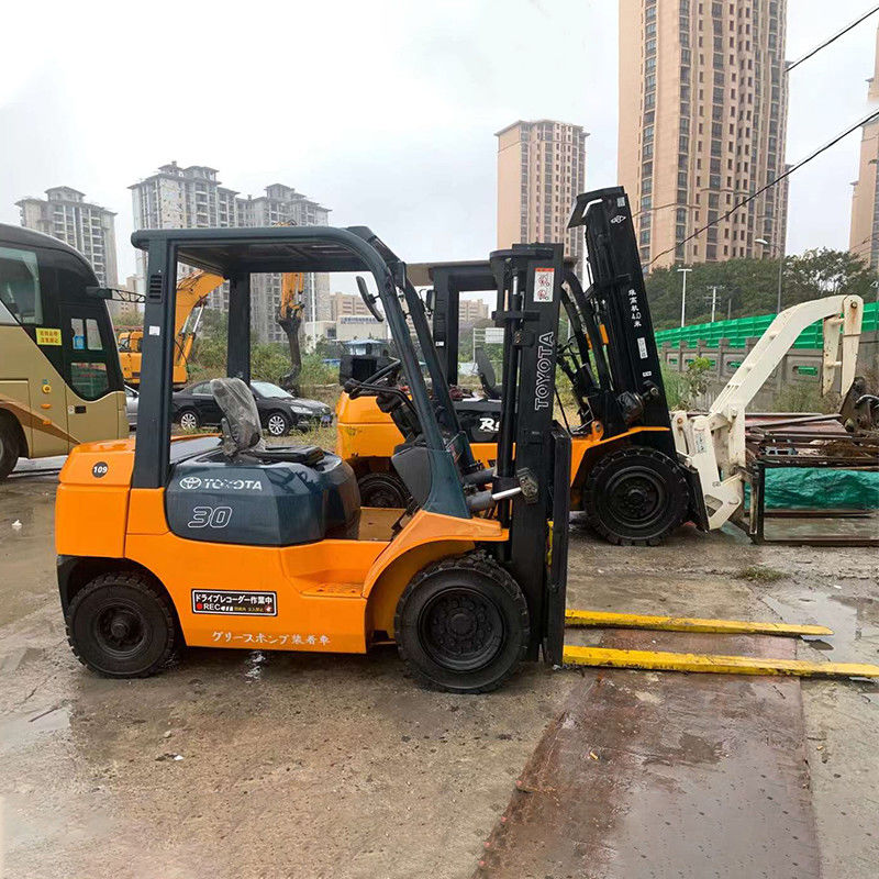 3 t Dieselmotor-Forklift in Indien mit 10 m Hubhöhe und elektrischer Energiequelle