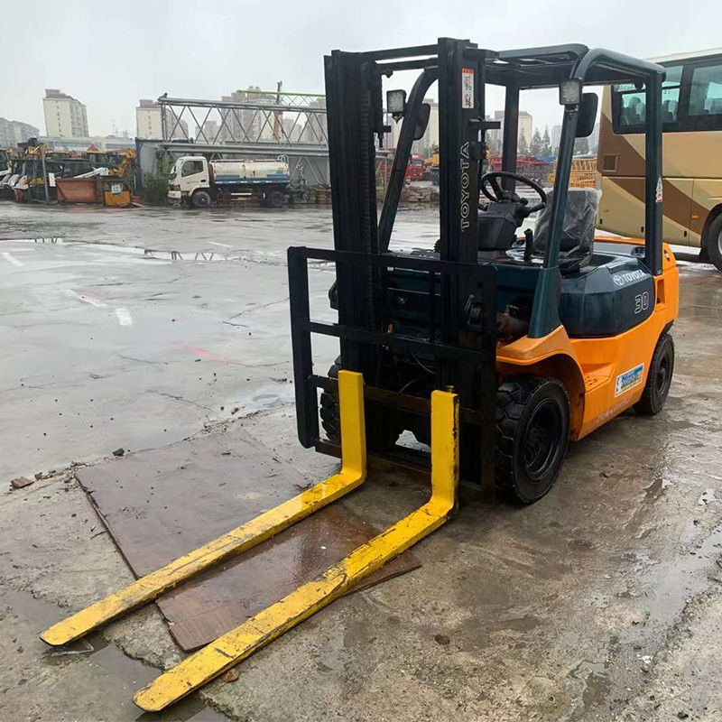 3 t Dieselmotor-Forklift in Indien mit 10 m Hubhöhe und elektrischer Energiequelle