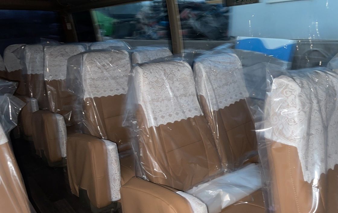 Hochgeschwindigkeit 69 Km/h Toyota 30-Sitzer Bus Farbdesign Diesel Gebraucht öffentlicher Bus