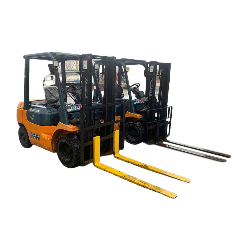 Gebrauchsmaterialien-Läden Toyota Diesel 3 Tonnen 7F Gabelstapler mit Seitenwandler 3450 KG