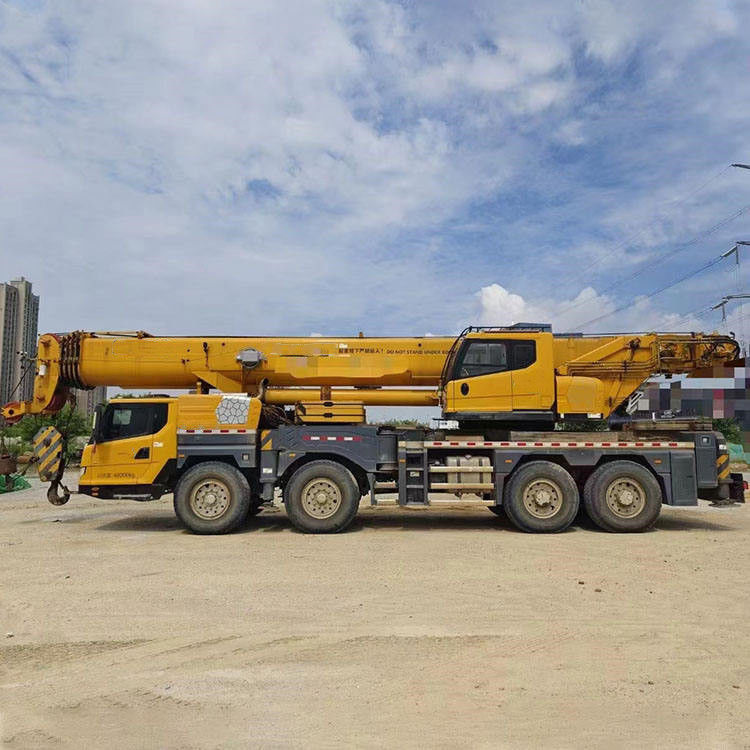 2 RPM Drehgeschwindigkeit XCT130 130 Tonnen Lkw-Kran Teleskoparm Gebraucht Lkw-Kranen