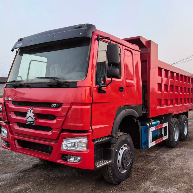 5600mm*2300mm*1500mm Frachtbehälter 6X4 Gebraucht-Tipper-Lkw 371HP 25tons HOWO-Dump-Lkw