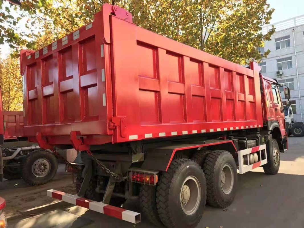 5600mm*2300mm*1500mm Frachtbehälter 6X4 Gebraucht-Tipper-Lkw 371HP 25tons HOWO-Dump-Lkw