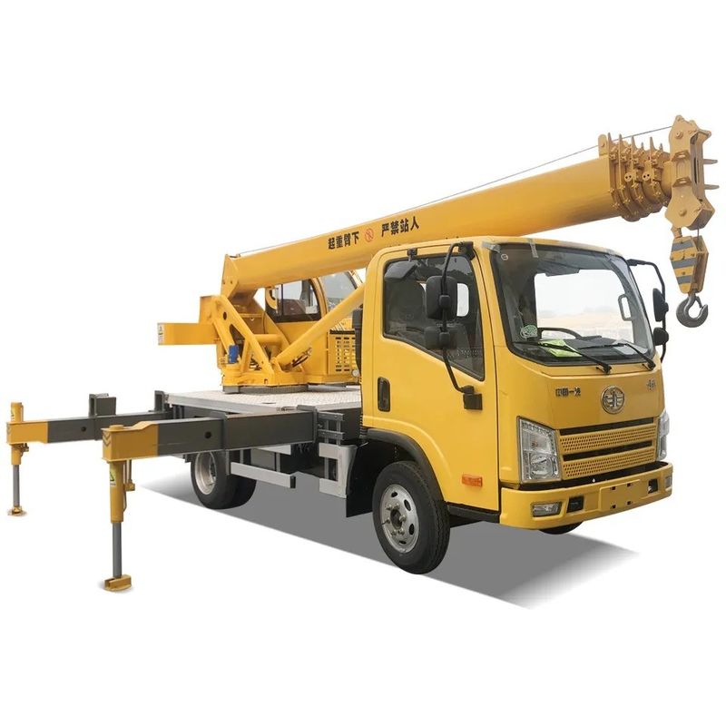 10 Tonnen schwerer Gebrauchtwagen-Kran mit Hydraulikpumpe und maximaler Geschwindigkeit von 90 km/h