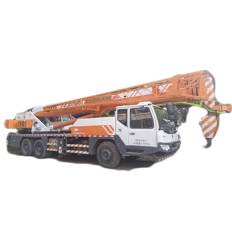 Gebrauchtes Lkw-Kran mit einem Mindestdrehbereich von 10,5 m Zoomlion-Kran 30 Tonnen 35 Tonnen